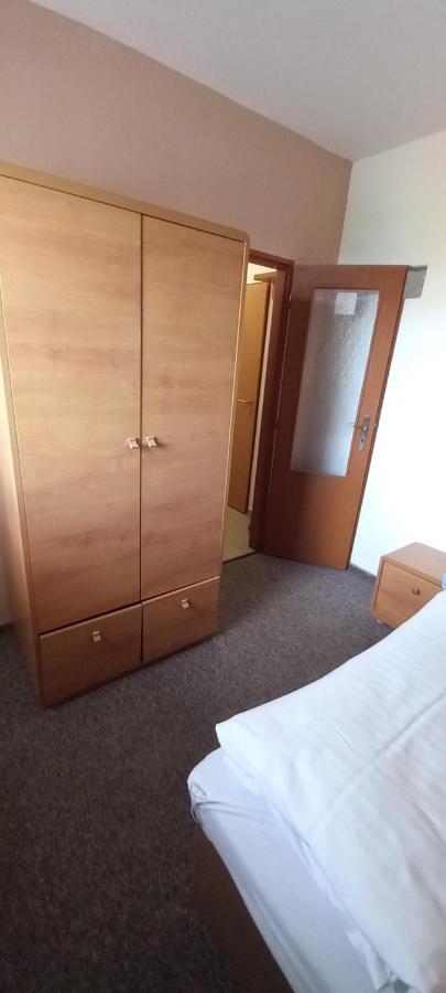 Expres Atack Penzion Brno Exteriör bild