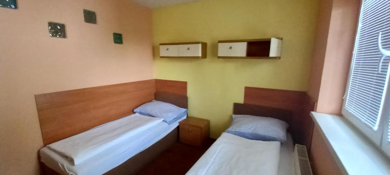 Expres Atack Penzion Brno Exteriör bild